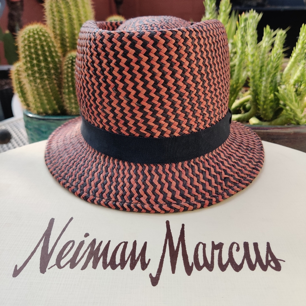 Makins New York Handmade Straw Fedora - Mint, Original Neiman Marcus Box, Size M